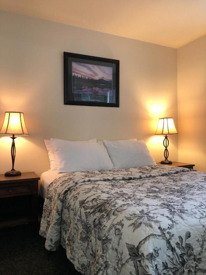 Sun Beach Motel Osoyoos Kültér fotó