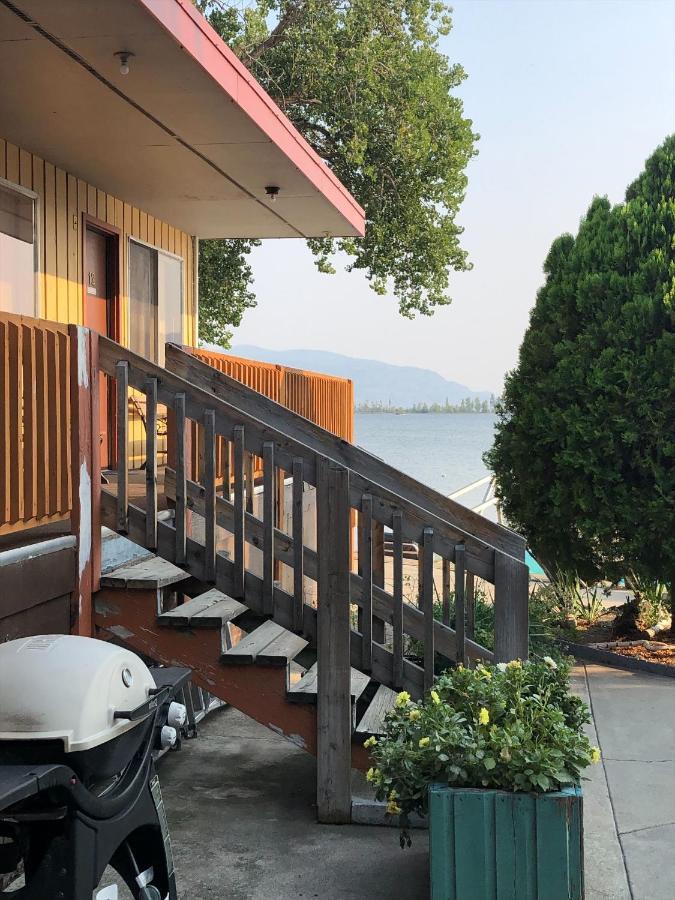 Sun Beach Motel Osoyoos Kültér fotó