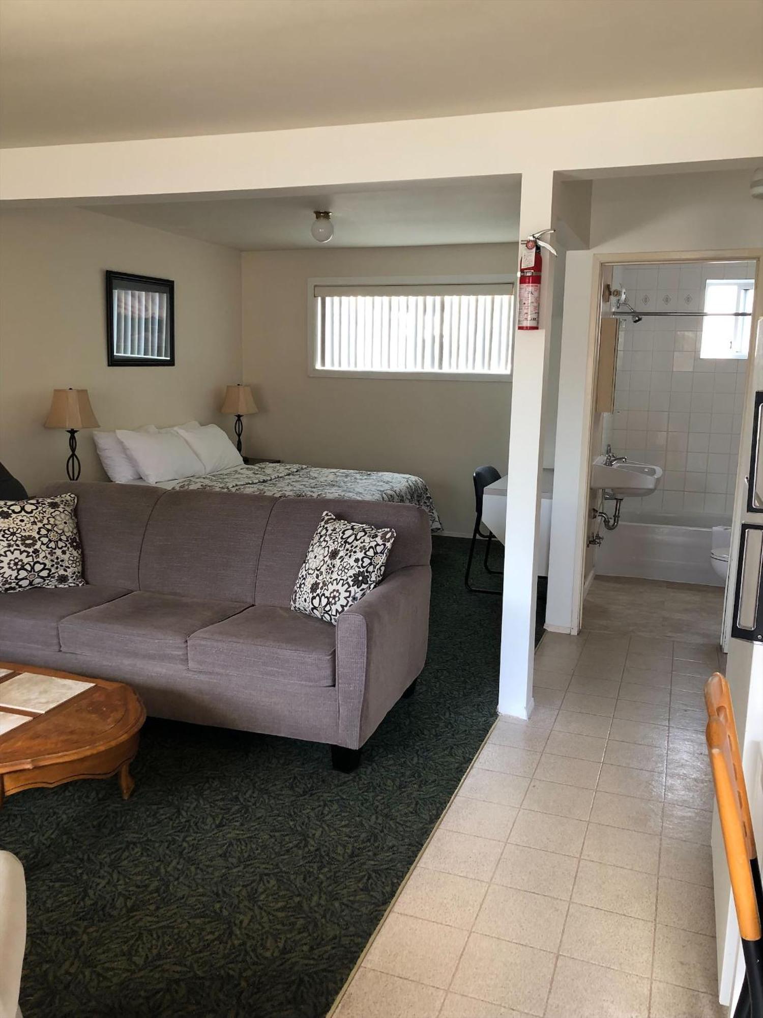 Sun Beach Motel Osoyoos Kültér fotó