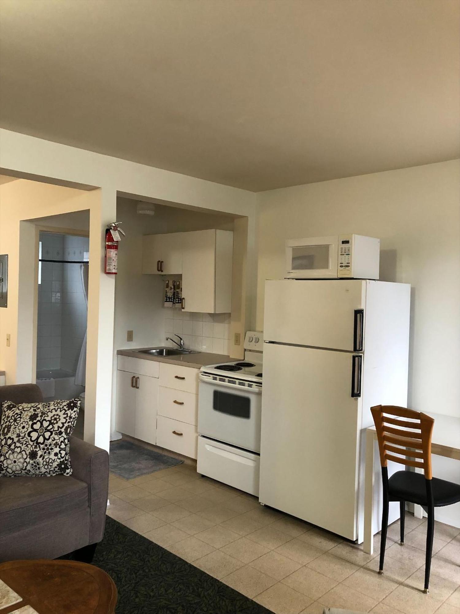 Sun Beach Motel Osoyoos Kültér fotó