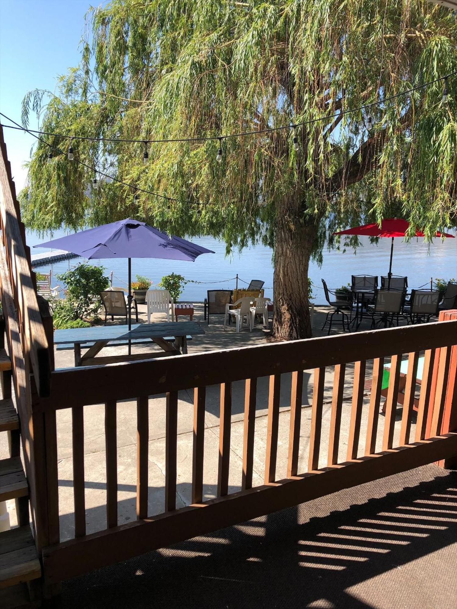 Sun Beach Motel Osoyoos Kültér fotó